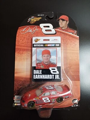 NASCAR 2004 DALE GAINHARDT JR CÍRCULO OFICIAL DE VENCEDORES DE FÃS 1/64 - Imagem 1 de 2