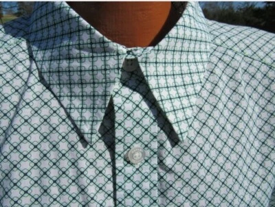 ☆▪︎Nice Current Oakley Men's XL Green Geometric S/S Button Down Shirt Casual▪︎☆ - Image 1 of 4
