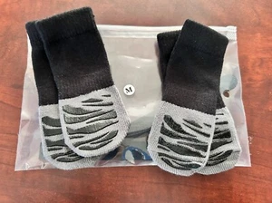 Tiger Toes Non-Slip Dog Socks for Hardwood Floors Extra Grip Size MEDIUM - Picture 1 of 4