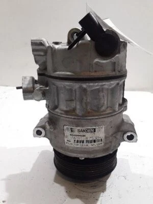 Volkswagen Passat 2012 compresor de aire acondicionado 3,6 L id 1K0 820 808 F Foto 1 de 4