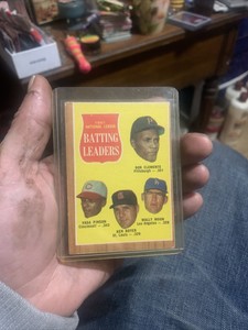 1962 Topps - #52 Roberto Clemente, Wally Moon, Ken Boyer, Vada Pinson