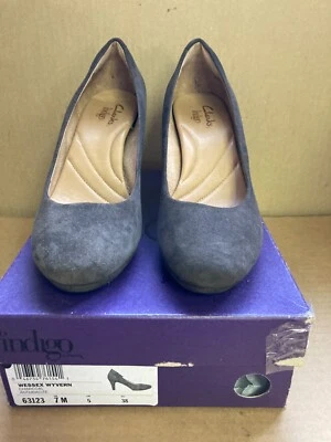 Clarks Indigo Women's Wessex Wyvern - Size 7M - Style #63123 - Image 1 of 4