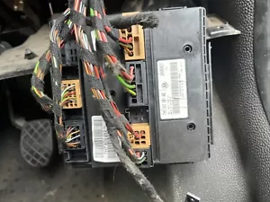 Genuine VW T5 Transporter Caravelle BCM Body Control Module 7H0937049AB TESTED!! - Picture 1 of 2