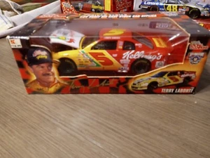 Racing Champions 1998 NASCAR 1:24 Diecast Signature Driver Series Labonte - Imagen 1 de 2