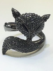 FOX WOMEN'S BIG BANGLE CUFF BRACELET SPARKLING BLACK SWAROVSKI FASHION STONES - Picture 1 of 5