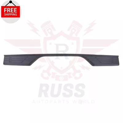 New Rear Bumper Step Pad Textured Black Fits 2005-2015 Toyota Tacoma TO1191100 - Image 1 of 4