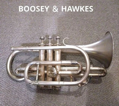 Cornetto Boosey & Hawkes placcato argento satinato usato con custodia rigida - Immagine 1 di 4