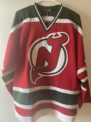 Jersey Vintage Cosido New Jersey Devils Verde Retro Edición Navidad Talla M Foto 1 de 4