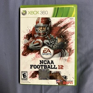 NCAA FOOTBALL 2012 XBOX 360 KOMPLETT CIB ORIGINAL - Bild 1 von 6