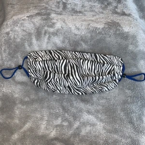 One Size Fabric Washable Reversible Face Mask Black White Zebra Animal Print - Picture 1 of 4