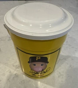Clint Hurdle Autographed Signed ⚾️ Dubble Bubble Bubble Gum Pittsburgh Pirates - Picture 1 of 7