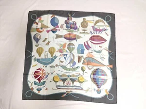 Bufanda Hermes Carré 90 LOIC DUBIGEON Multicolor Seda con Caja Auténtica - Imagen 1 de 7