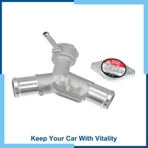 No.1650221080 Engine Radiator Filler Neck w/ Cap for Toyota Yaris 07-18 - Foto 1 di 7