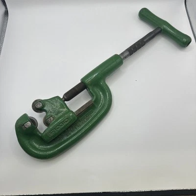 RIGID 2A/202 Heavy Duty No. 1-2 Pipe Cutter Tool 1/8 in To 2” FREE SHIPPING - Image 1 of 4