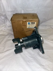NOS 1987-89 YAMAHA MIDHAFT ASSY WR500 WAVE RUNNER 6K8-W5132-00 - Picture 1 of 6
