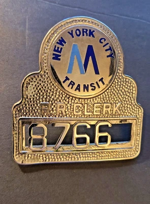 INSIGNIA DE EMPLEADO RR DE TRÁNSITO DE LA CIUDAD DE NUEVA YORK DEL METRO DE COLECCIÓN OBSOLETA AÑOS 70 Foto 1 de 2