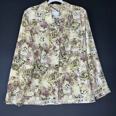 Chaqueta ligera con botones mezcla de lino CJ BANKS Plus 2X (20W-22W) - Camisa con rosas Foto 1 de 4