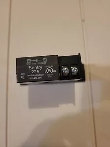 Interruptor de corriente de núcleo sólido NK Technologies Sentry 225 - Imagen 1 de 3