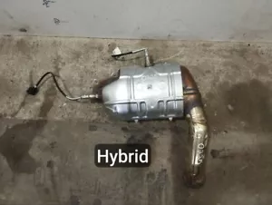 Catalytic Converter Chrysler Pacifica 2018 68235531AE - Picture 1 of 5