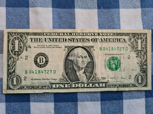 BANCONOTA DA 1 DOLLARO DEGLI STATI UNITI D'AMERICA SERIE 1988: B 04184727 D - Foto 1 di 2