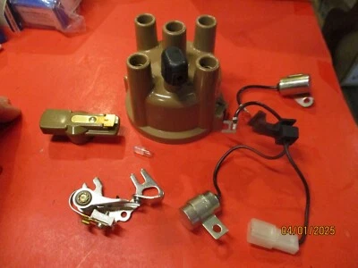 FORD COURIER  1.8L 1974-1978 -DISTRIBUTOR CAP & ROTOR-POINT-CONDENSER - Image 1 of 4
