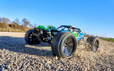 KOMPLETTPAKET 'CAGE BUSTER 4WD' 1:10 2.4GHz RTR RC-CAR FAHRFERTIG # 500402130