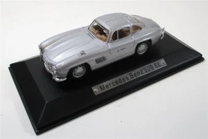 Modellauto 1:43 Atlas Merdedes-Benz 300 SL OVP (756g) - Bild 1 von 1