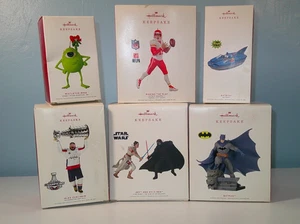 Hallmark Christmas Onrnaments Decorations 2019 - Picture 1 of 7