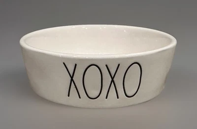 Rae Dunn “XOXO” Perro Mascota Plato Cuenco Comida Blanca Agua 5” Colección Artesanal Foto 1 de 4
