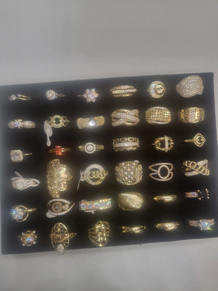 Lote 36 Anillos Surtidos ORO LAMINADO 14K tamaños mixtos Foto 1 de 3