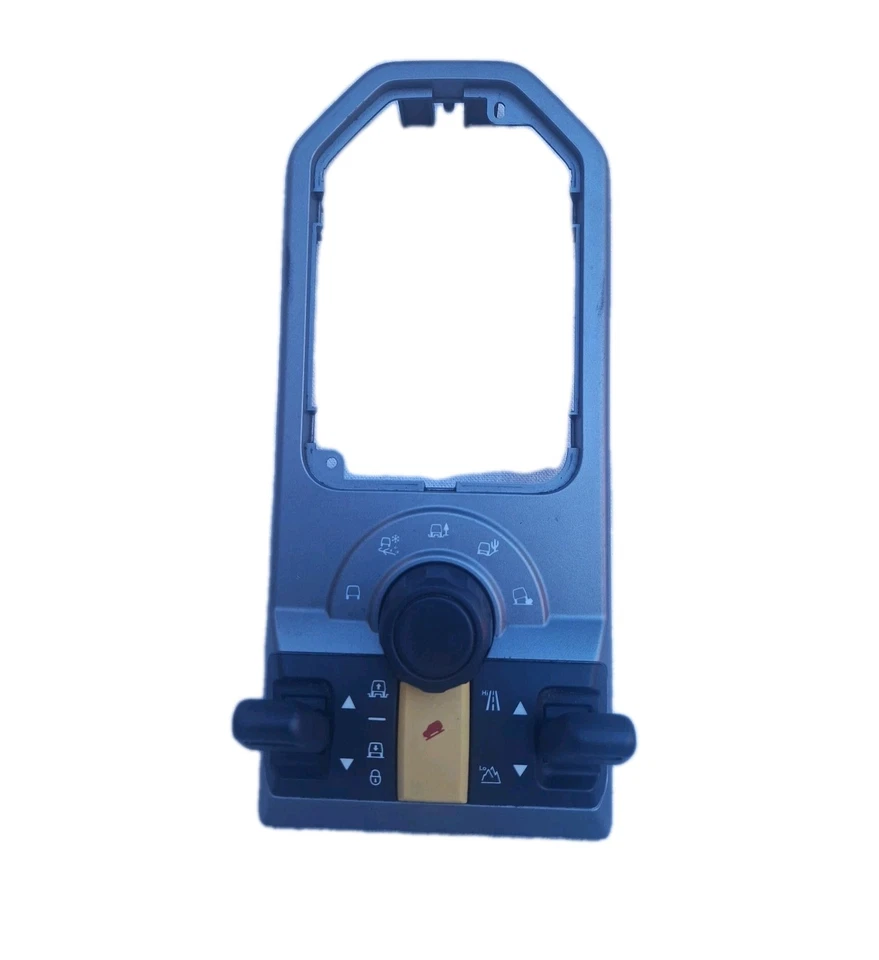 05-09 Land Rover LR3 OEM 4X4 Switch Console Panel YUD501850 - Image 1 of 4