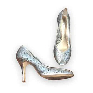 BCBGirls Silver Floral Peep Toe Heels size 9.5 - Picture 1 of 12