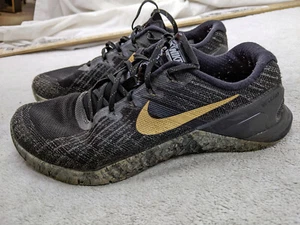Nike Metcon 3 AMP Wmons 9 40.5 Gold Black Shoes Crossfit Sneakers 849808-003 - Picture 1 of 8