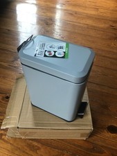 5 LITER RETRACTABLE STEP TRASH CAN GRAY