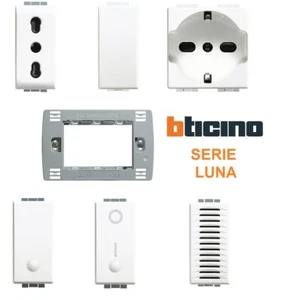 SERIE BTICINO LUNA BIANCA PRESA SCHUKO TV PULSANTE DEVIATORE PLACCHE USB RJ11 - Foto 1 di 13