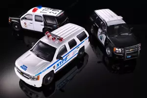 1:64 596Modello Tahoe Polizia Pattuglia Autostrada SUV Modello Diecast Metallo Auto BN - Foto 1 di 33
