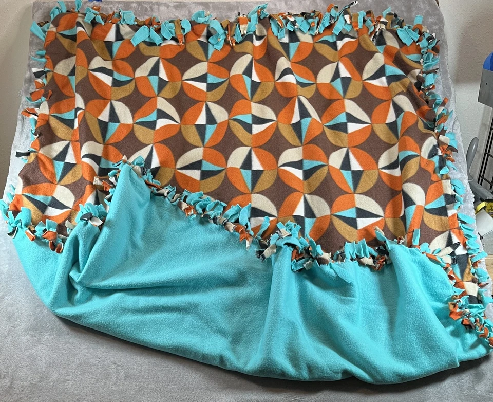 Manta artesanal - Manta de corbata - Flecos - Vellón - 55 1/2 x 50 - Aqua Foto 1 de 4