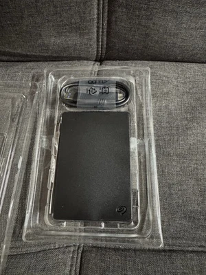 Seagate SRD0NF1 Expansion Portable 2TB External Hard Drive - Image 1 of 4