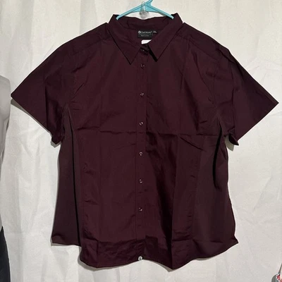Chef works maroon button up short sleeved work shirt women’s size 2 XL - Image 1 of 4