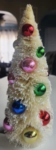 Albero pennello bottiglia natalizia bianco con neve e ornamenti 10" nuovo con etichetta - Foto 1 di 3