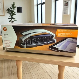 ARC Binding System Desktop 8 Sheet 11 Hole Presentation Binder Punch Model 40836 - Picture 1 of 7