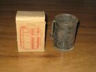 Vintage Tin Dix Coffee Measurer In Original Box-montgomery Ward