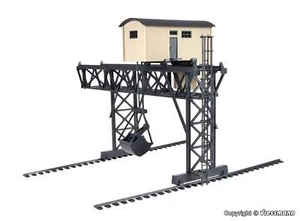 Vollmer 5714 HO Gauge Coal Loader with Crane Kit - Picture 1 of 2