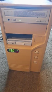 computer vintage pentium 150mhz, 16mb ram, funzionante bene - Foto 1 di 14