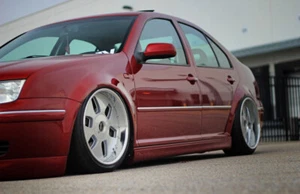 VW MK4 Jetta Bora R32 R VOLKSWAGEN SIDE SKIRT OptikWerks rockers (1999 - 2004) - Bild 1 von 4