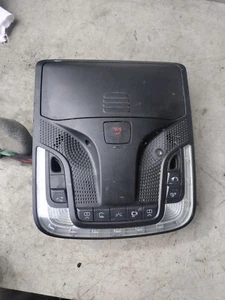 2021 MERCEDES BENZ SPRINTER W907 INTERIOR ROOF READING LIGHT A9109008400 - Picture 1 of 5