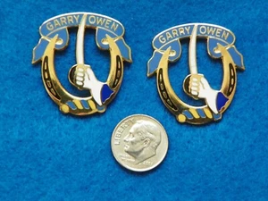 VIETNAM ORIGINAL PAIR OF 7TH CAVALRY CRESTS-MAKER MARKED - Picture 1 of 4