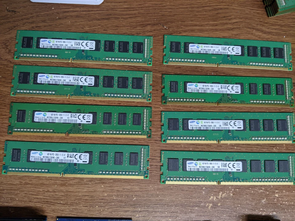 8 LOT - Samsung 4GB PC3-12800U DDR3 1600MHz Dimm Memory RAM PC Computer - Image 1 of 2