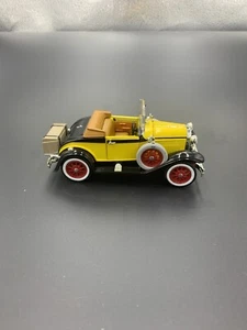 Ford Roadster Model A Maßstab 1:32 gelb NMM Oldtimer - Bild 1 von 5
