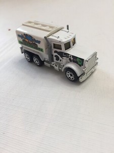 Matchbox Peterbuilt Tanker